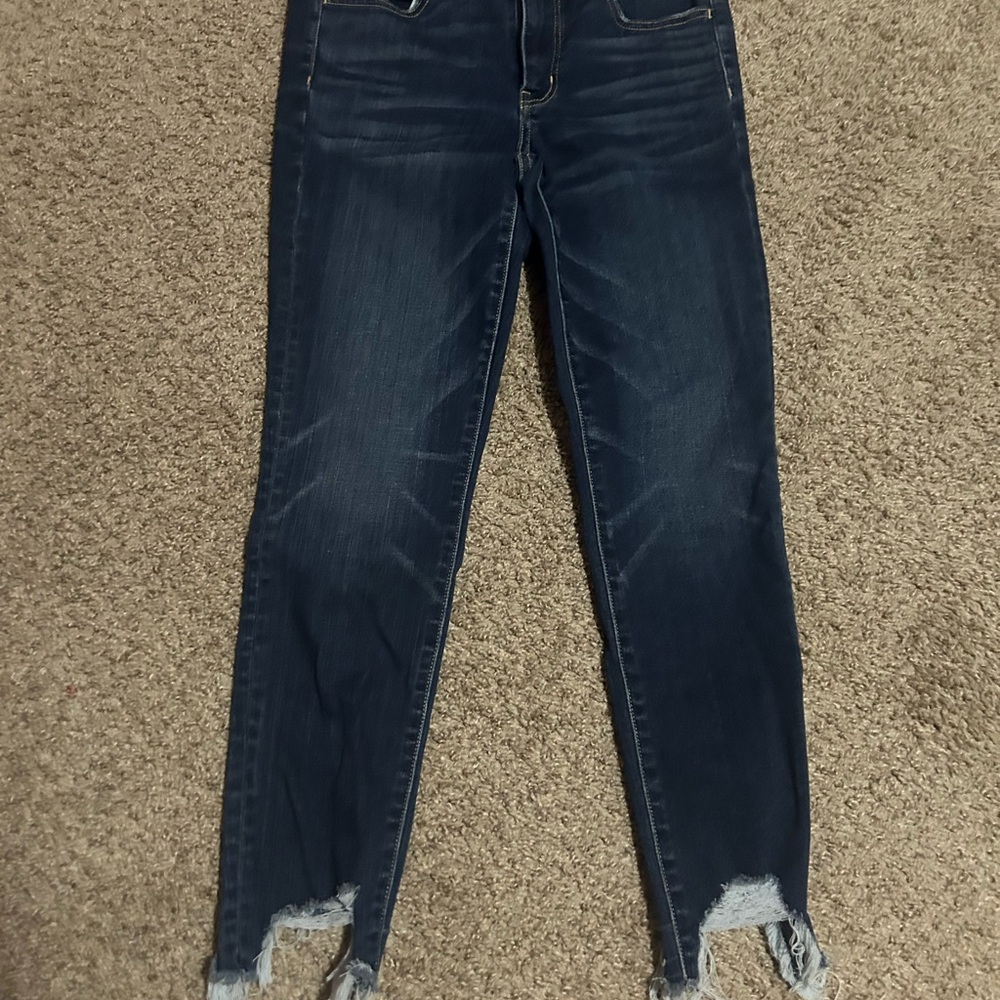 American Eagle Outfitters Dark Blue Cropped Jeans